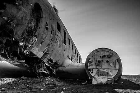 greyscale photo of crash airplane thumbnail