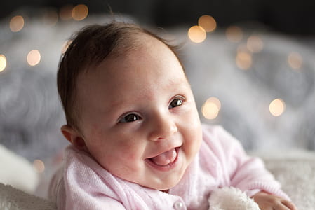 baby's face thumbnail
