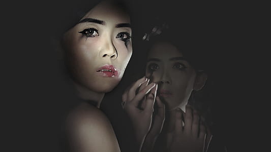 photo of crying woman thumbnail