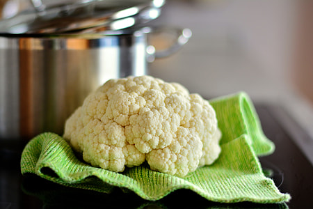 broccoli on cloth thumbnail