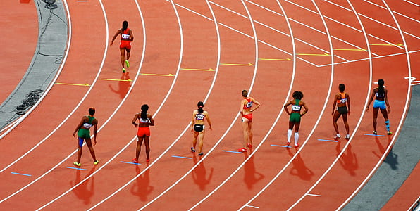 track and field runners thumbnail