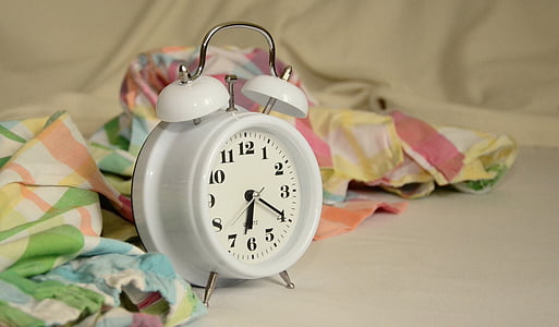 white digital analog clock thumbnail