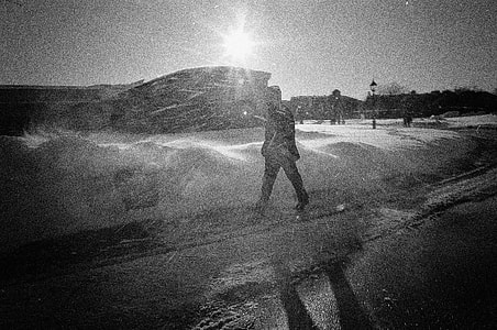 Snowing black and white thumbnail