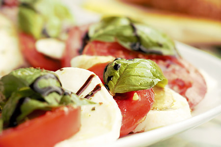 meat with vegetable garnish thumbnail