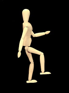 wooden joint mannequin thumbnail