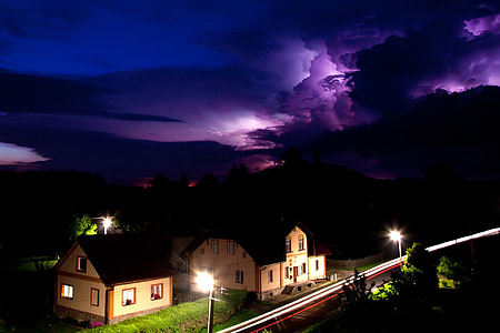 photography of black house thumbnail
