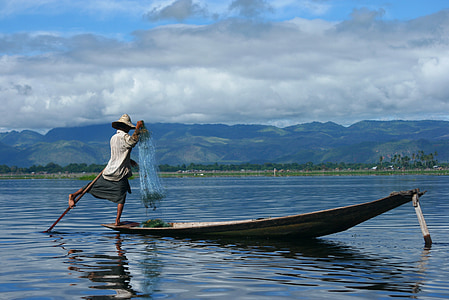 person on boat thumbnail
