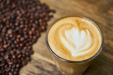 heart latte art in clear drinking glasses thumbnail