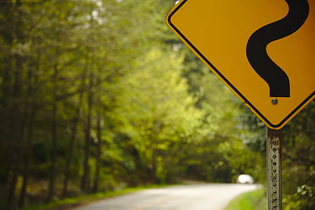 photo of curve road signage thumbnail