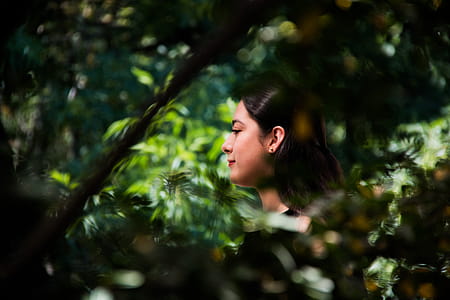 Shallow Focus Photography of Brown Haired Woman thumbnail