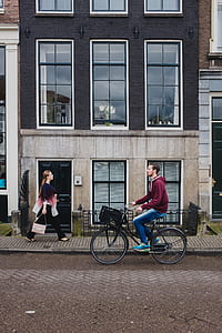 man riding city bike thumbnail