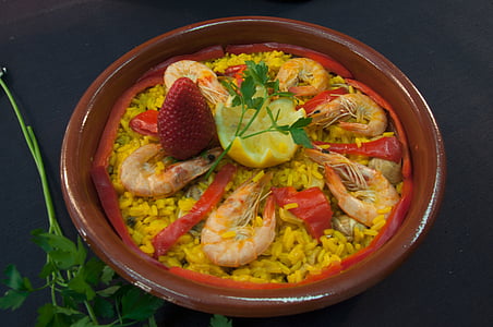 steamed rice with shrimp and strawberry toppings thumbnail