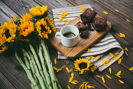 Flowers, coffee and cake thumbnail
