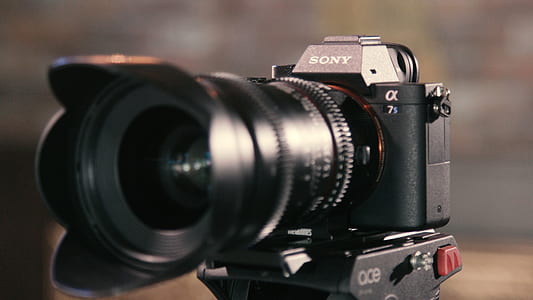 black Sony Alpha 7s camera thumbnail