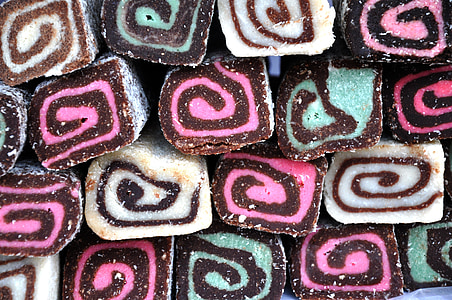 close-up of baked cinnamon bread thumbnail