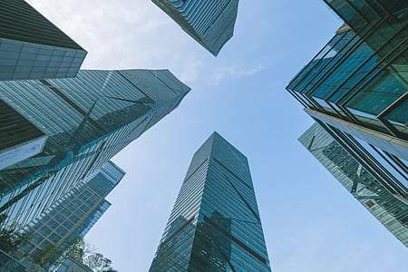 worms eyeview of building thumbnail