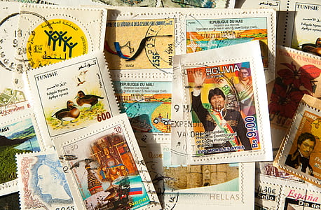 pile of books thumbnail