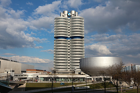 BMW Headquarters building thumbnail
