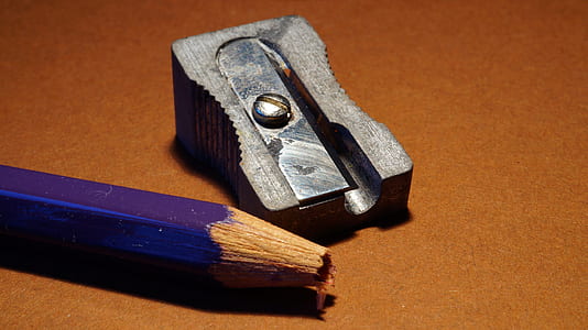 wood, pencil, close-up view, wooden thumbnail