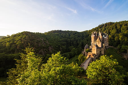 neuschwanstein castle thumbnail
