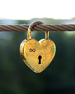 heart-shaped brass padlock thumbnail