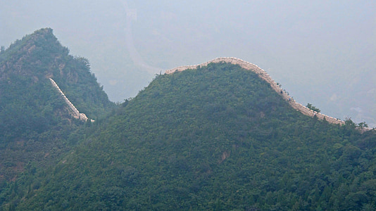 great wall of china during daytime thumbnail