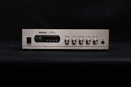 gray power amplifier close-up photo thumbnail