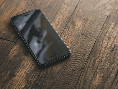 space gray iPhone 6 thumbnail