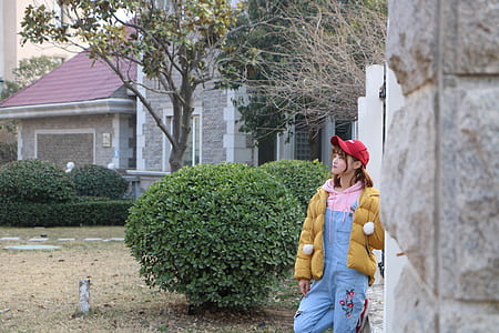 woman standing outdoors thumbnail