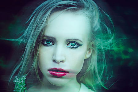 woman photography thumbnail