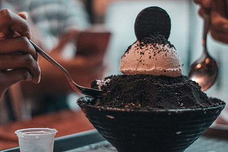 Person Scooping Ice Cream thumbnail