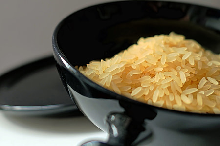 rice grain on frying pan thumbnail