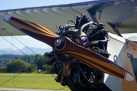 brown and white plane propeller thumbnail