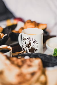white ceramic mug thumbnail
