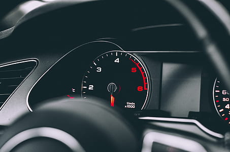depth photography of vehicle speedometer thumbnail