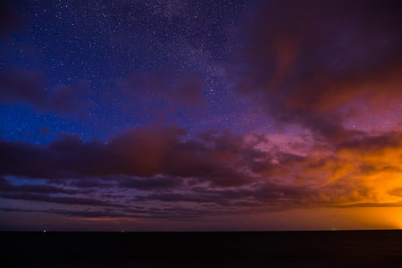 cumulus cloud form at night thumbnail