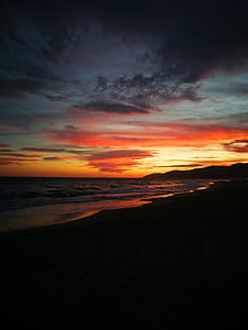 photo of shoreline thumbnail