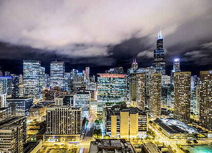 aerial view photography of high-rise building thumbnail