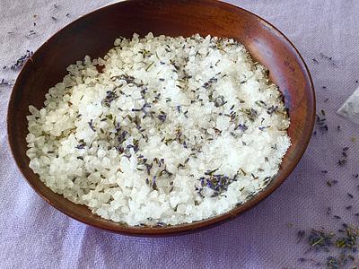 white rice in brown wooden bowl thumbnail