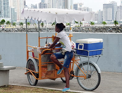 woaman on food cart thumbnail