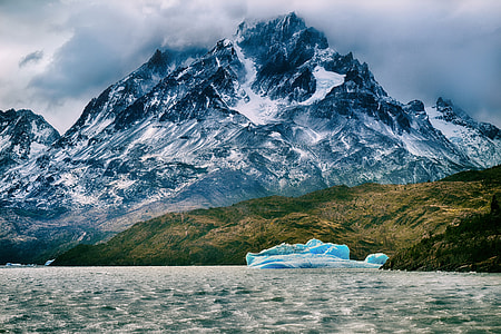 Snow-covered mountains in Chile thumbnail