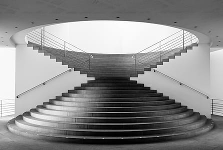 photo of conic staircase thumbnail