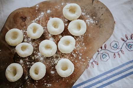 Polish Silesian Dumplings (Kluski Śląskie) thumbnail