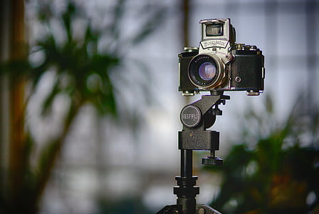 Exakta VX on Redfield Tripod thumbnail