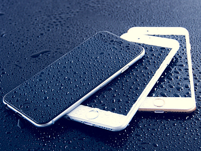 three space gray, silver, and gold iPhone 6's thumbnail