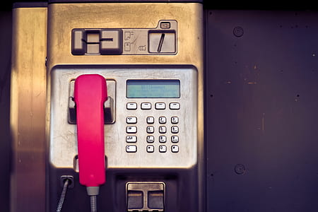red and gray payphone thumbnail
