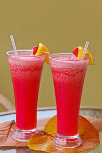 two shakes in drinking glasses thumbnail