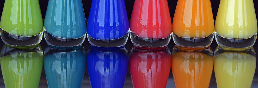 clear glass bottles thumbnail