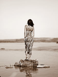 woman wearing leopard pattern spaghetti strap dress thumbnail
