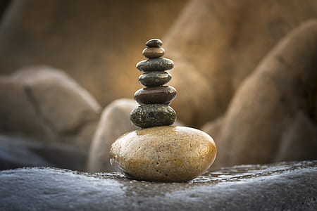brown stone pillar thumbnail